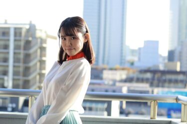 [Yui Nanase] Skinny girl with a timid look opens the door to a new life with multiple orgasms.